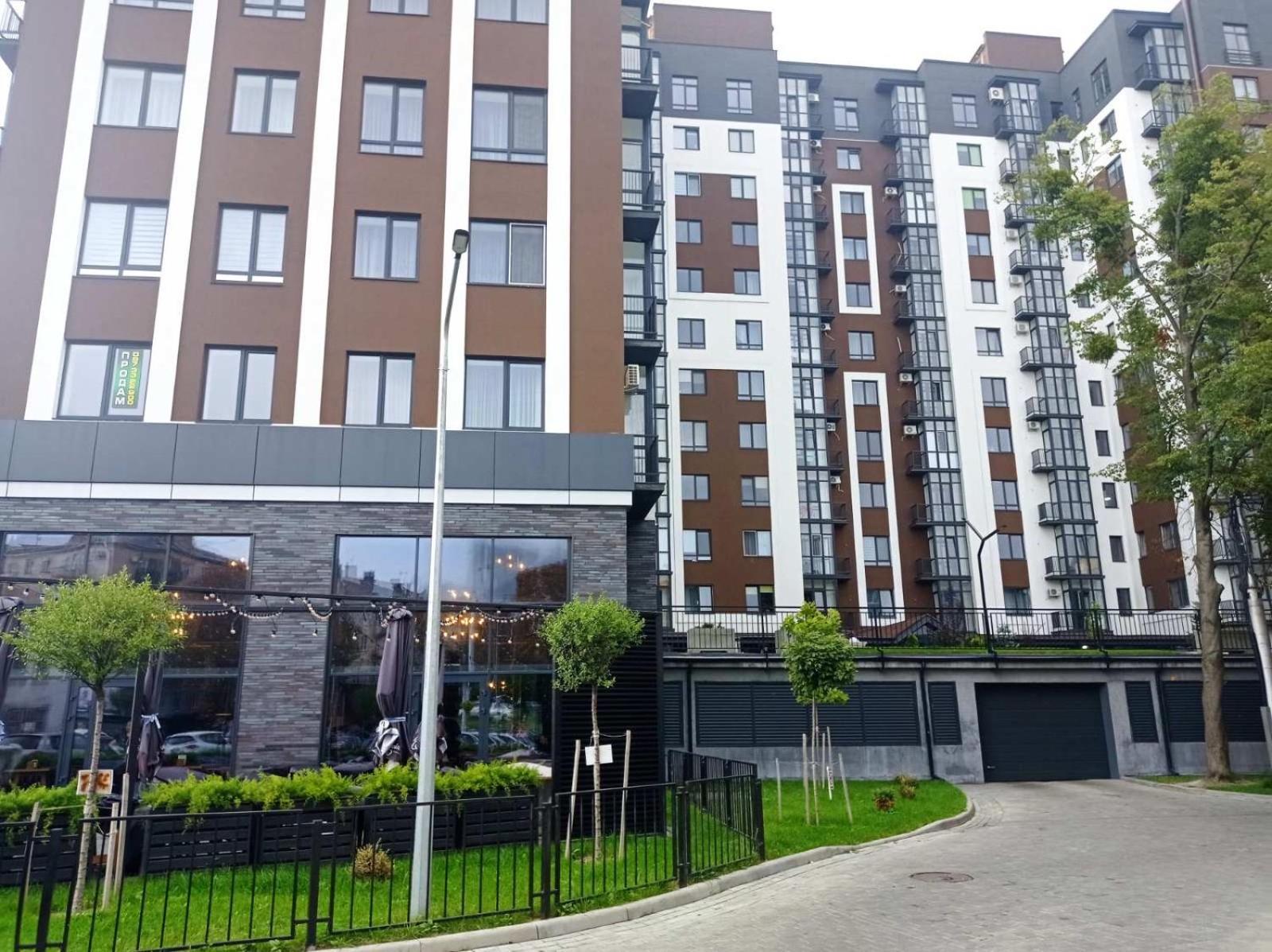 Vip Apartment У Центрі Міста, Новобуджк Театральний,Дуже Простора Rivne Extérieur photo